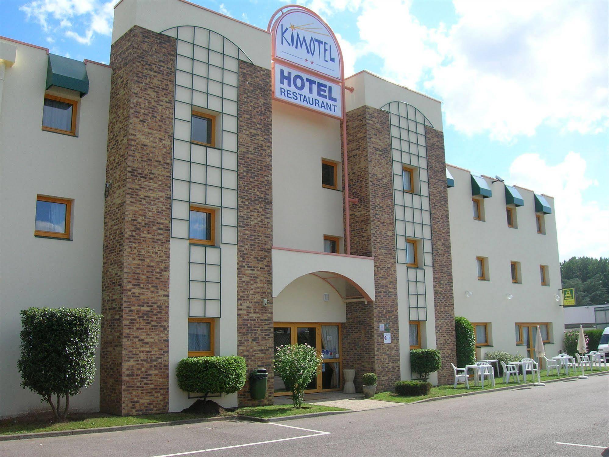 Kimotel Epone-Flins Luaran gambar